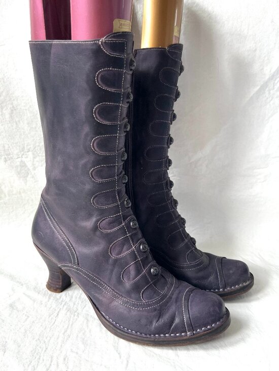Neosens Shoes - Neosens boots Rococo 799 purple leather button high heel 41 mid calf retro